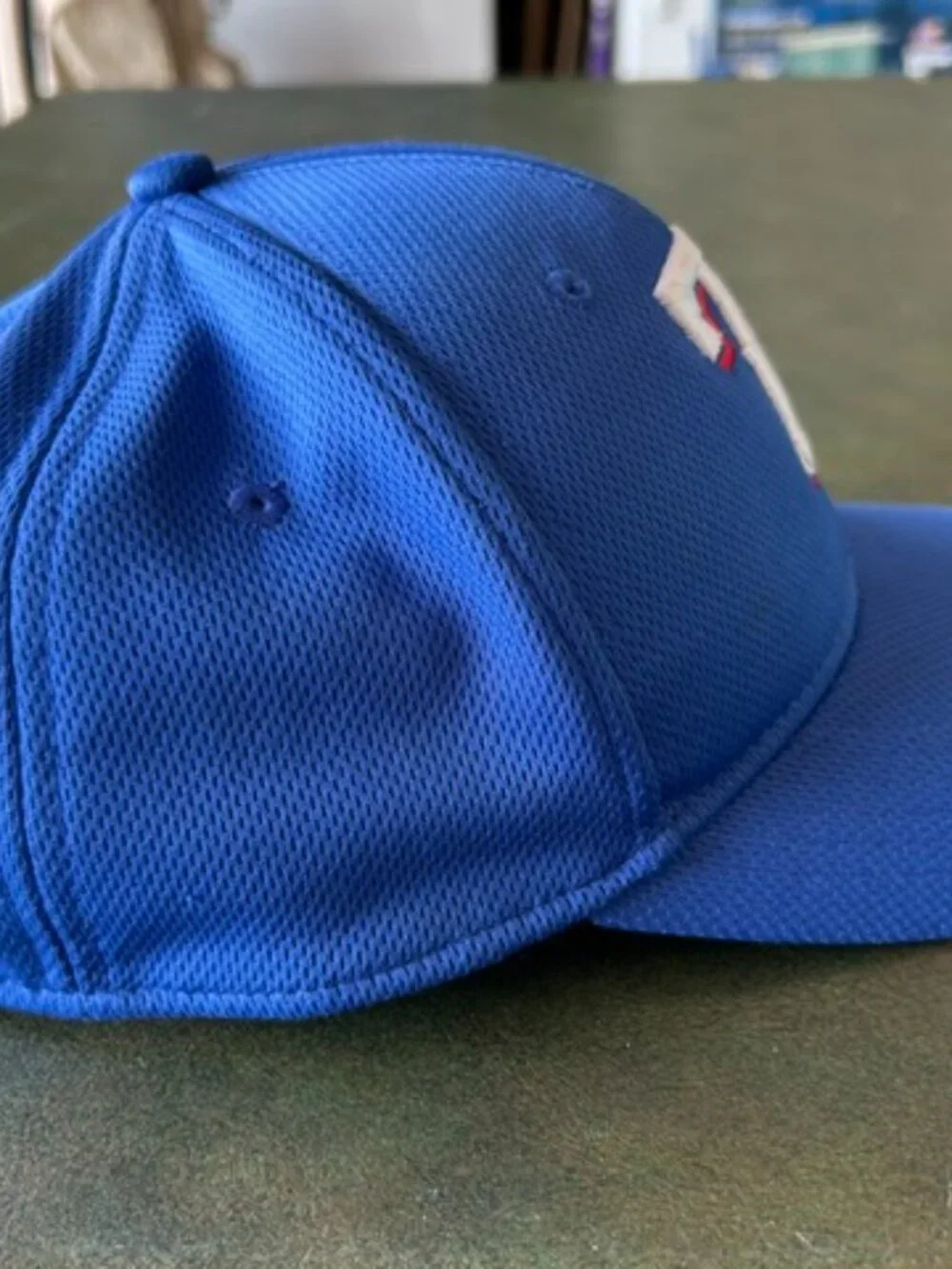 Team Mlb embroidered logo